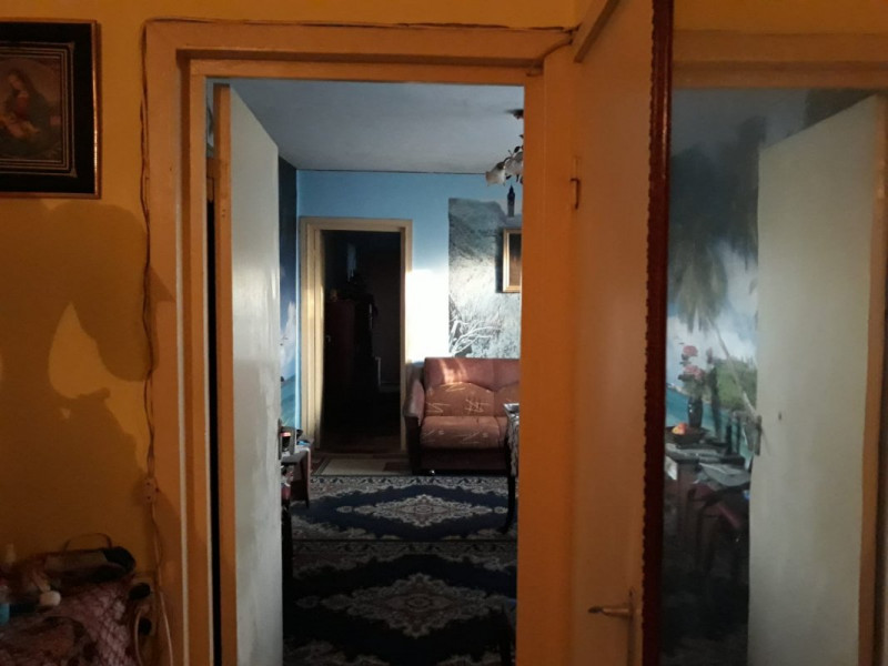 Apartament 3 camere, Tatarasi, la strada, 73 mp