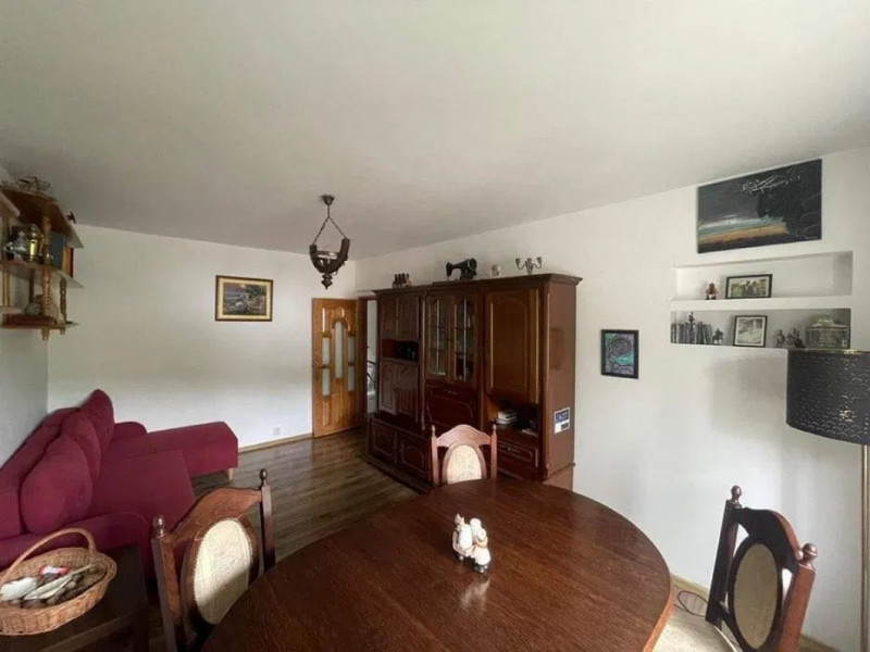 Apartament 3 camere, decomandat, zona Pacurari, Iasi