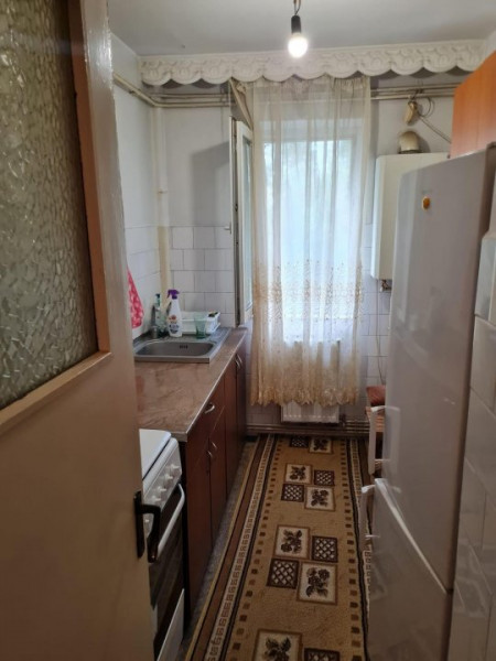 Mircea- Ap 2 camere semidecomandat- 57.000 euro 