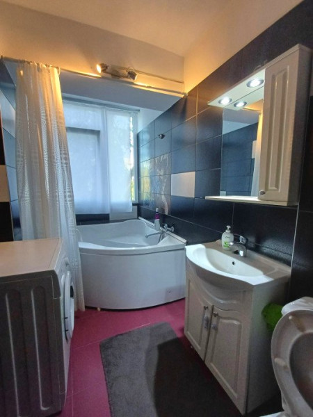 APARTAMENT 2 CAMERE - ETAJ INTERMEDIAR - PODU ROȘ