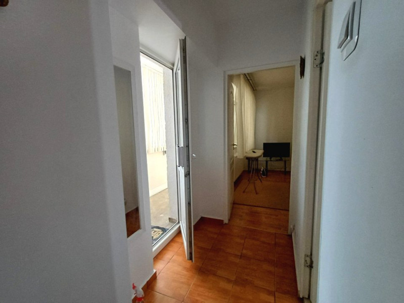 Apartament 2 camere, decomandat, mobilat-utilat Nicolina