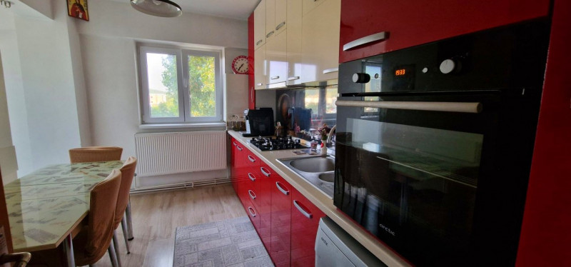 Apartament 2 camere decomandat-Tatarasi-Metalurgie-etaj intermediar
