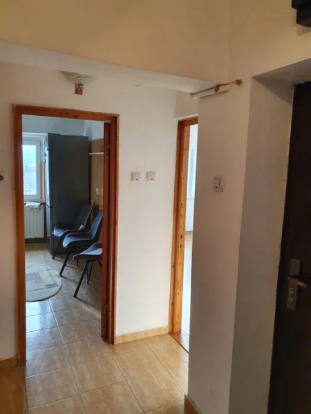 Apartament 3 camere mobilat si utilat, zona Pacurari- Iasi