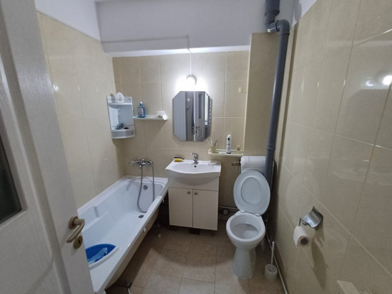 Apartament 2 camere, decomandat, mobilat-utilat Nicolina