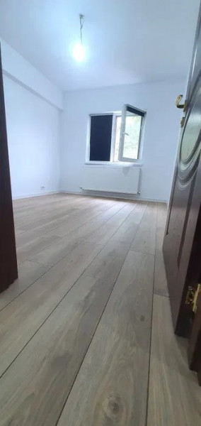 Apartament 3 camere si 2 bai, zona Canta- National Paint, Iasi 