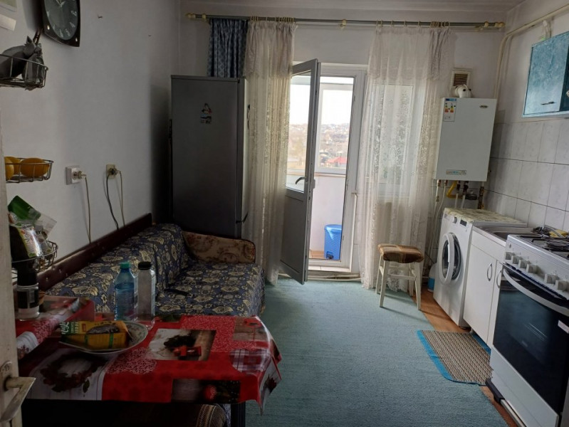 Apartament 3 camere, decomandat Lunca Cetatuii