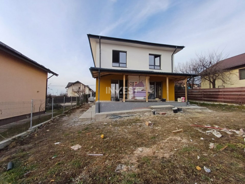 Casă de vânzare în zona Valea Adâncă