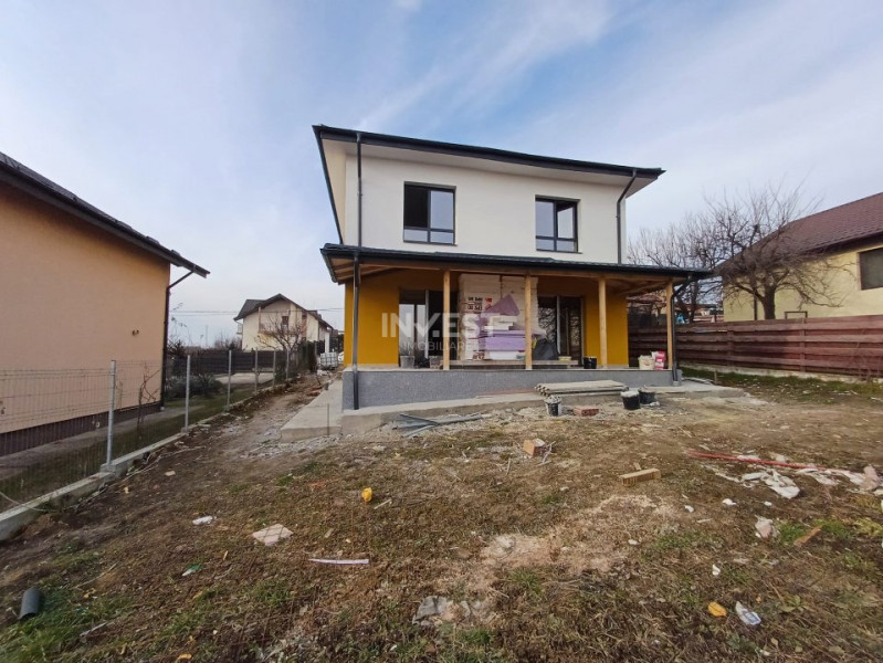 Casă de vânzare în zona Valea Adâncă