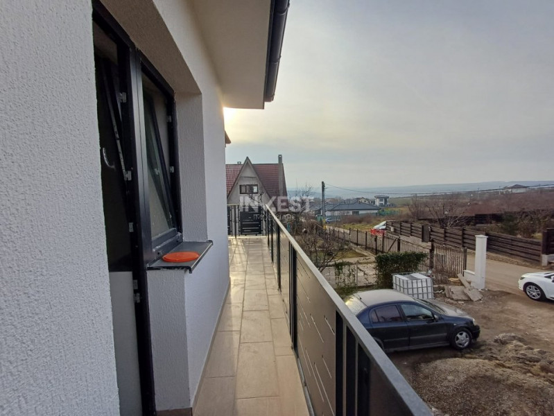 Casă de vânzare în zona Valea Adâncă