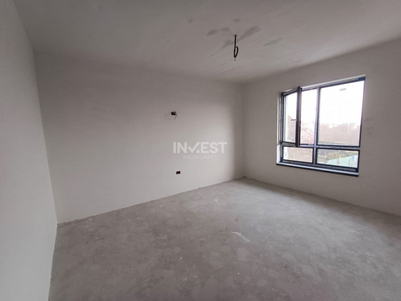 Casă de vânzare în zona Valea Adâncă