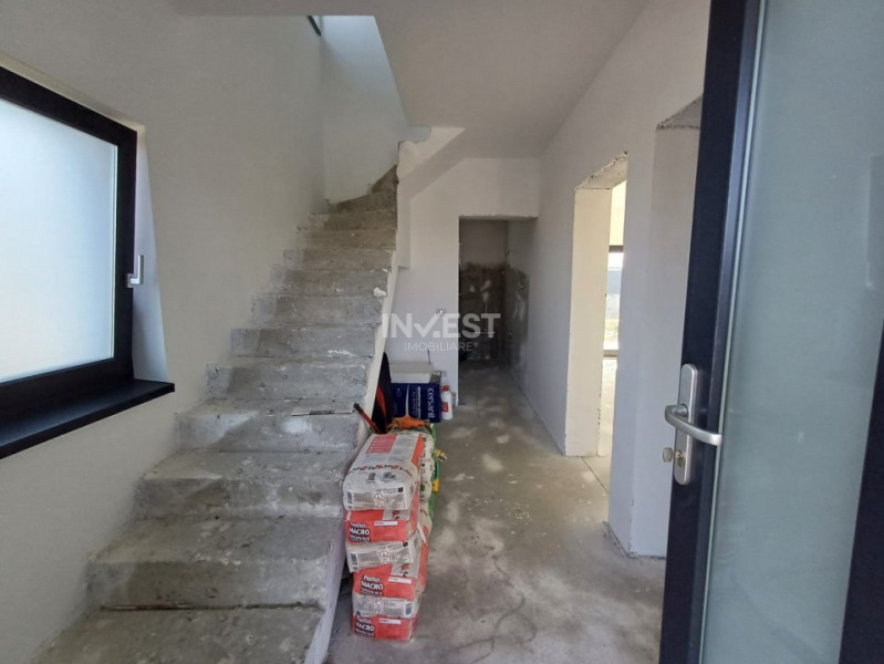 CASA INDIVIDUALA CU  4 CAMERE , MIROSLAVA-VOROVESTI, CU BECI