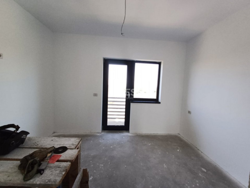 CASA INDIVIDUALA CU  4 CAMERE , MIROSLAVA-VOROVESTI, CU BECI