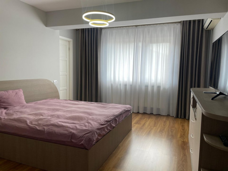 Apartament 3 camere 130 mp etaj intermediar, Bloc din 2014, mobilat-utilat