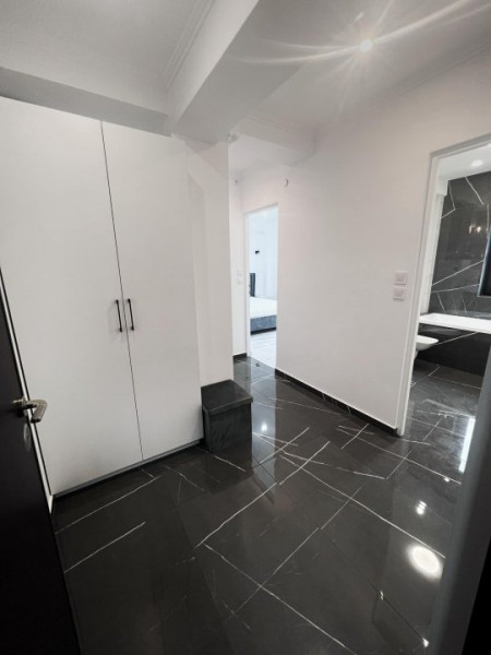 Apartament 52 MP cu Boxă și Loc de Parcare - Mutare Imediată în Lunca Cetățuii!