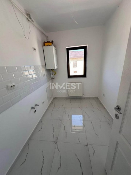 Apartament cu 2 camere , decomandat , zona rezidentiala LUNCA CETATUII