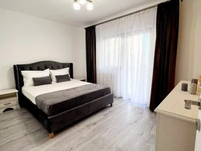 Apartament cu Curte Proprie, Boxă și Loc de Parcare în Lunca Cetății