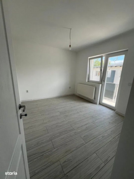 Apartament Decomandat cu 2 Camere de Vânzare în Lunca Cetățuii