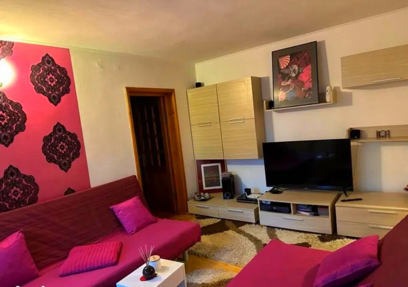 Apartament 4 camere -Tatarasi-etaj intermediar