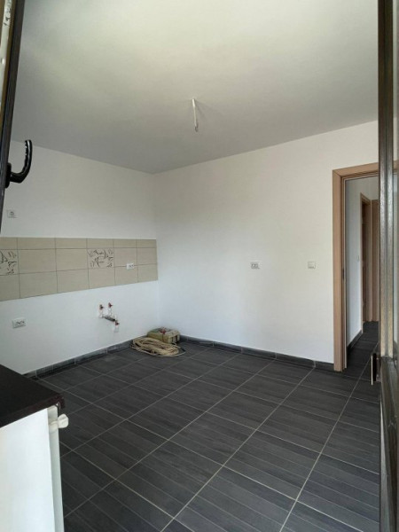 Casa plan parter , zona Horpaz , cu 3 camere