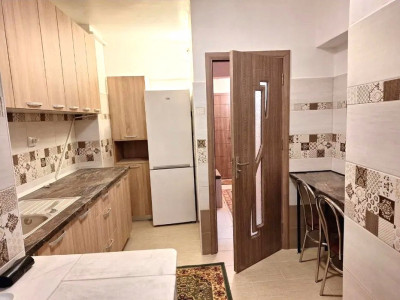 Centru- Bulevardul Stefan cel Mare- apartament 2 camere renovat 