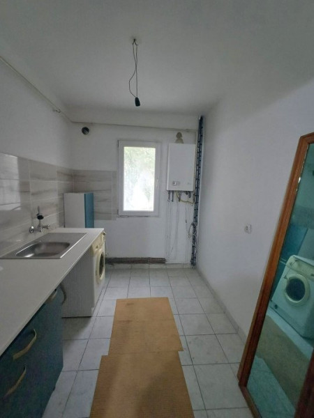 Apartament 2 camere - etajul 2 - bloc fără risc - Podu Roș, Țuțora