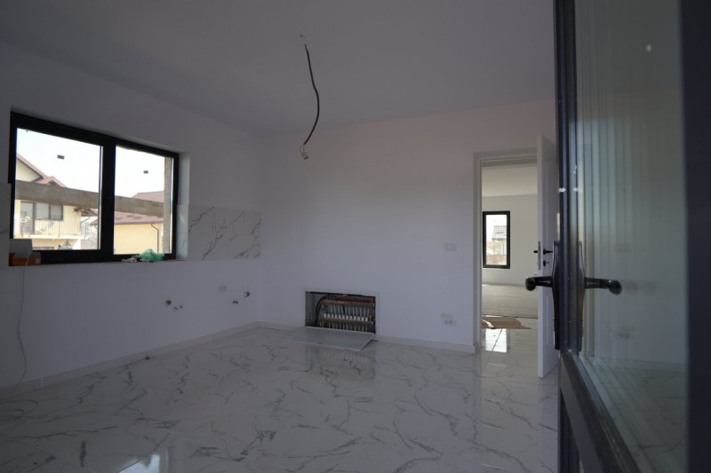 CASA CU 3 CAMERE, STRADA PRINCIPALA HORPAZ 