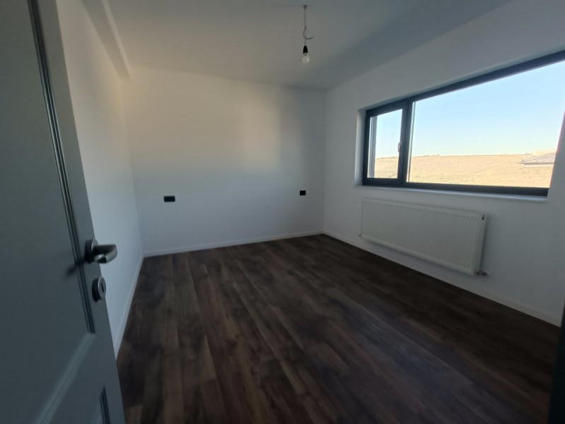 Finalizata! Casa 4 camere, 442mp teren- Valea Lupului- Rediu