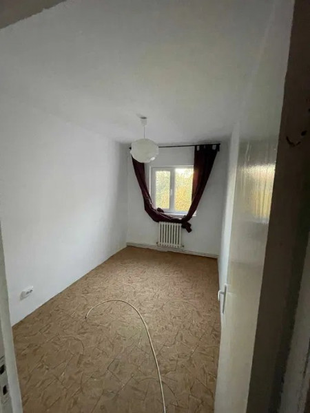 Apartament cu 3 Camere, 2 Balcoane- Nicolina 1