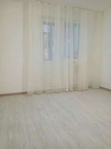 Apartament 2 camere-Tatarasi-etaj intermediar-bloc fara risc