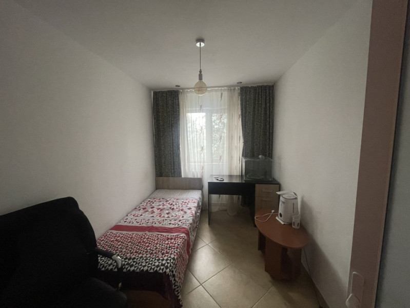 Apartament 3 camere, Canta 