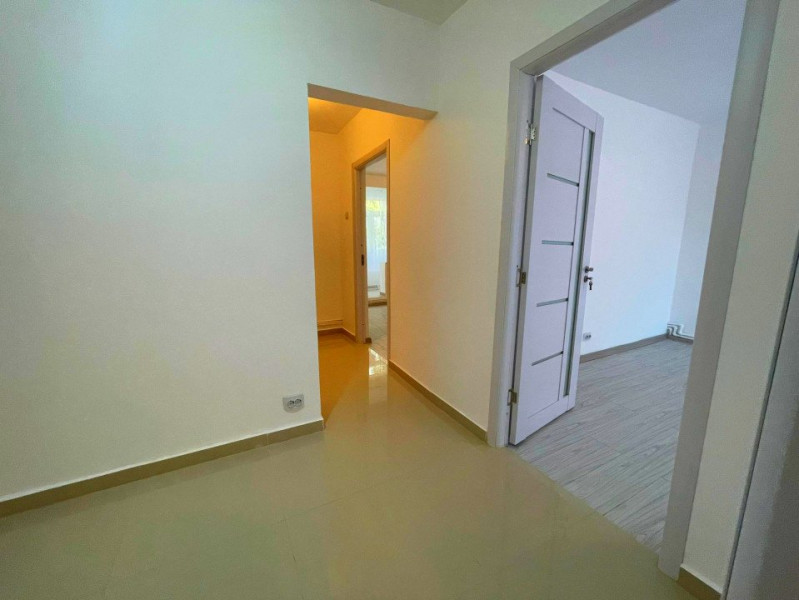 Apartament 2 camere decomandat-Metalurgie-bloc fara risc