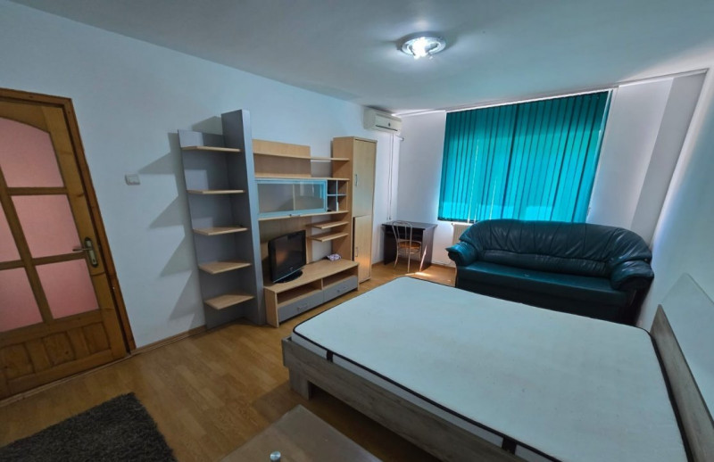 Apartament 3 camere si 2 bai, zona Canta- Profi, Iasi