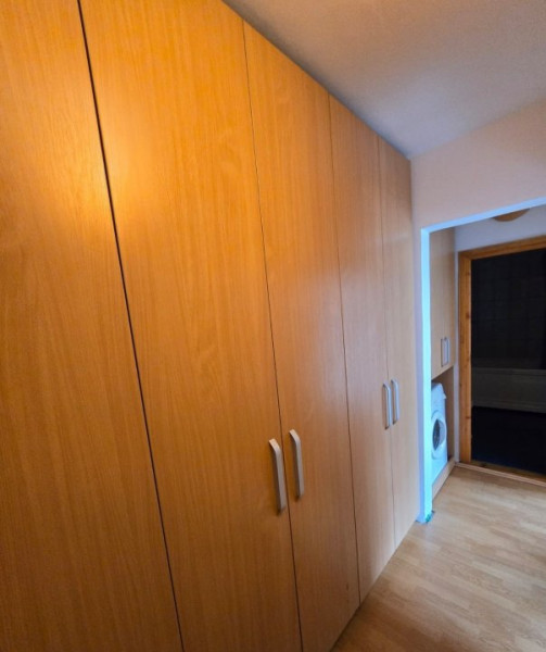 Apartament 3 camere si 2 bai, zona Canta- Profi, Iasi