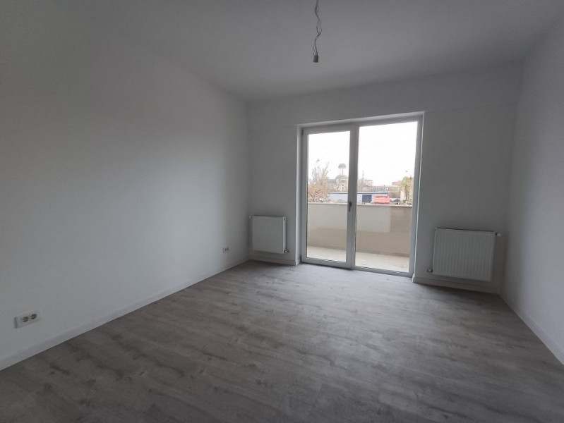 APARTAMENT 2 CAMERE , ZONA POITIERS 