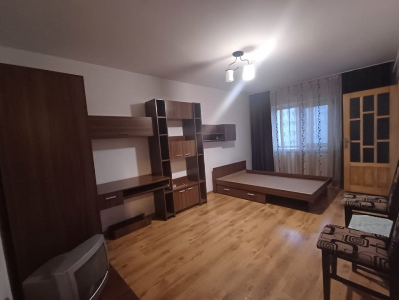 Apartament 2 camere, decomandat, zona Moara de foc, Iași