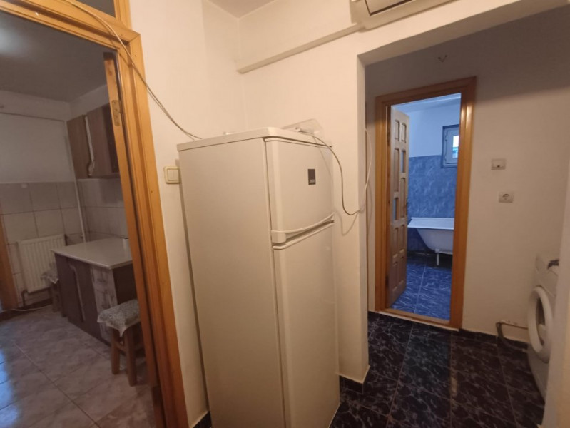 Apartament 2 camere, decomandat, zona Moara de foc, Iași