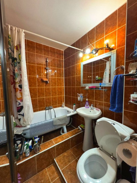 Apartament 3 camere decomandat - Podu Roș, Restaurant Odeon 