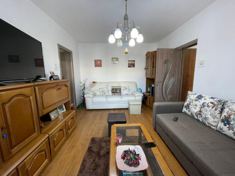 Apartament 2 camere-Flux-Tatarasi-etaj 1 