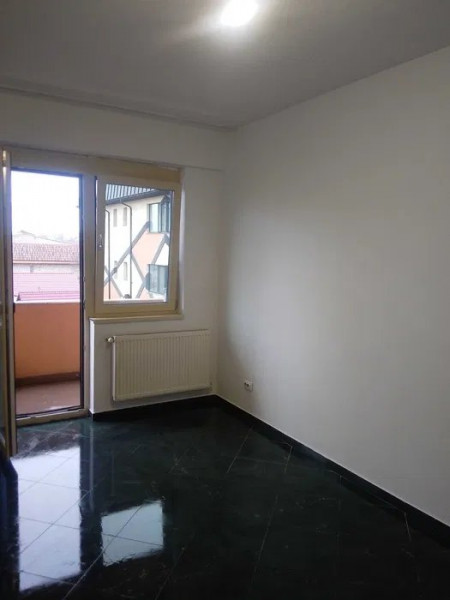 APARTAMENT 2 CAMERE , 50 MP , ZONA HANUL VISOIANU