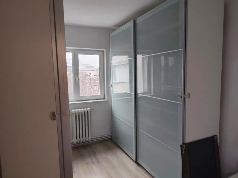 Apartament 3 camere - bloc fără risc - Baza 3