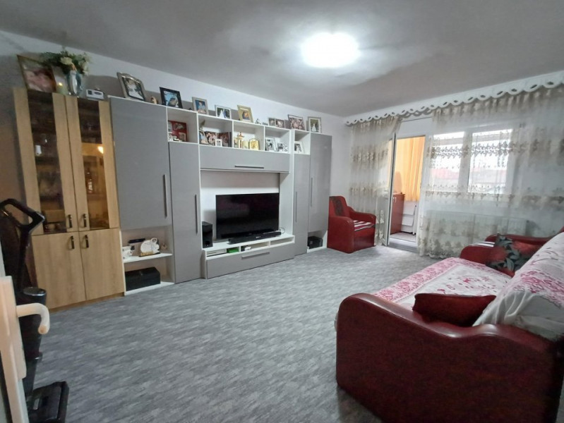 Apartament 2 camere decomandat, 54 mp, mobilat și utilat, CUG