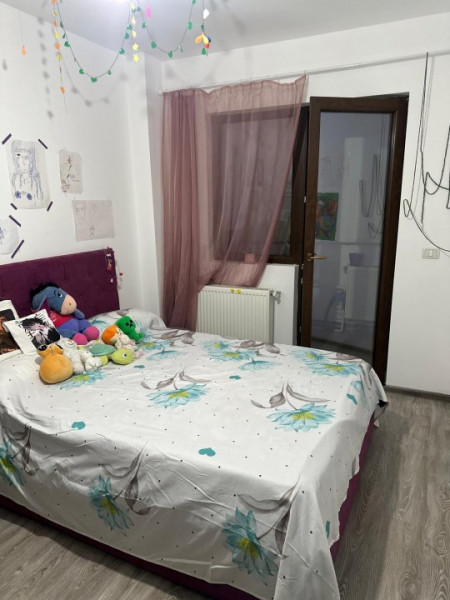 APARTAMENT CU 2 CAMERE , BLOC NOU  , UTILAT MOBILAT