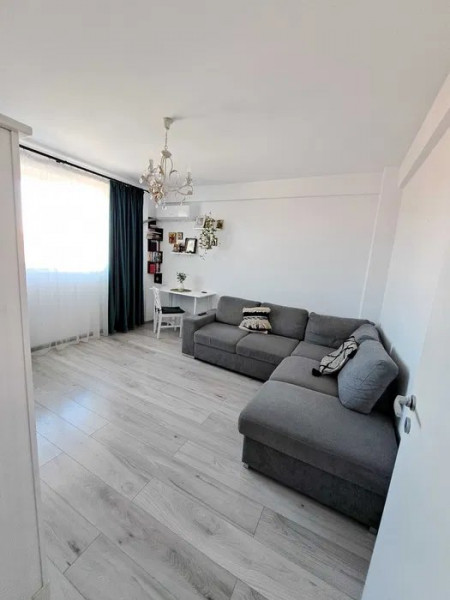 APARTAMENT CU 2 CAMERE , CAPAT CUG , BLOC NOU