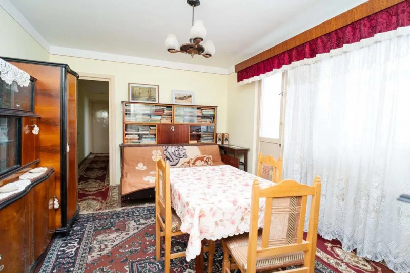 Apartament 3 camere-Tatarasi-Dispecer-etaj intermediar