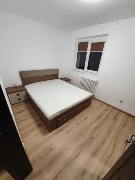 Alexandru cel Bun- Apartament 2 camere renovat, liber, etaj 2