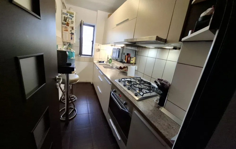 Alexandru- Apartament 2 camere decomandat -75.000euro 