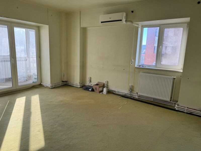 Apartament cu 3 camere, zona Garii, Iasi