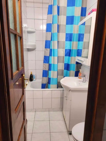 Apartament 3 camere - etaj 2 - bloc fără risc - Podu Roș 