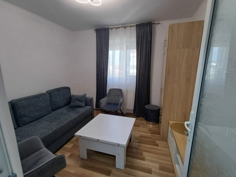 Apartament 2 camere, decomandat, zona Alpha Bank - Pacurari, Iasi