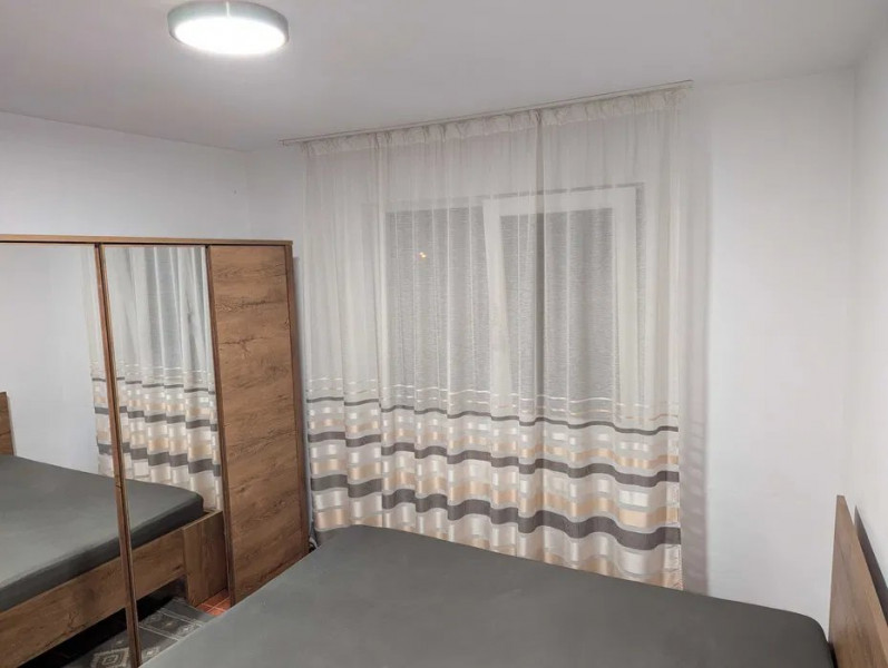 Mircea cel Batran- Apartament 2 camere renovat, etajul 2